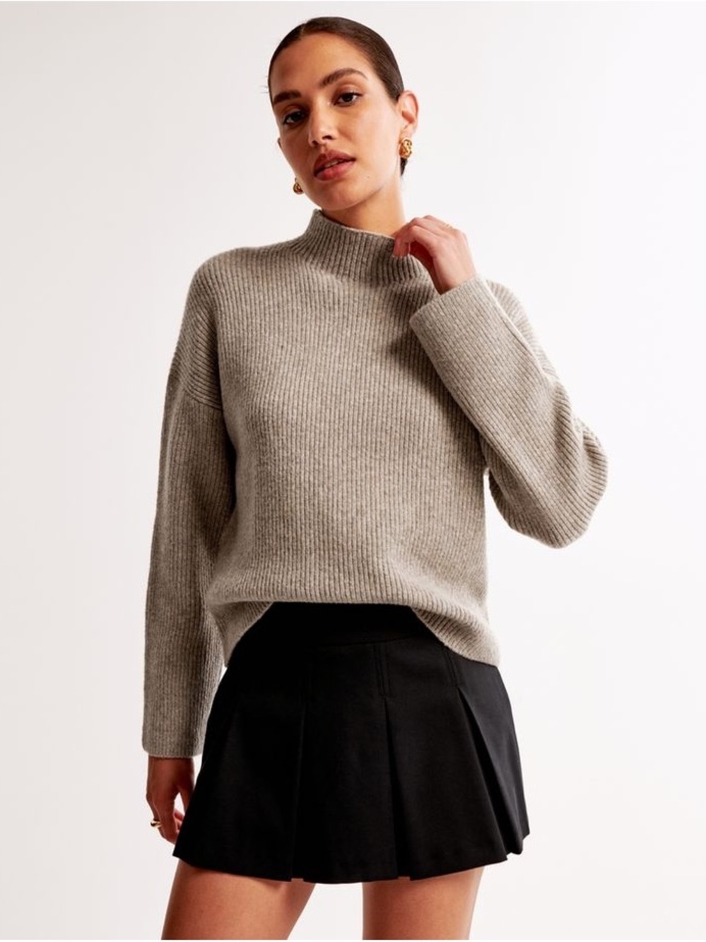 Abercrombie & Fitch Women's
Easy Funnel Neck Sweater